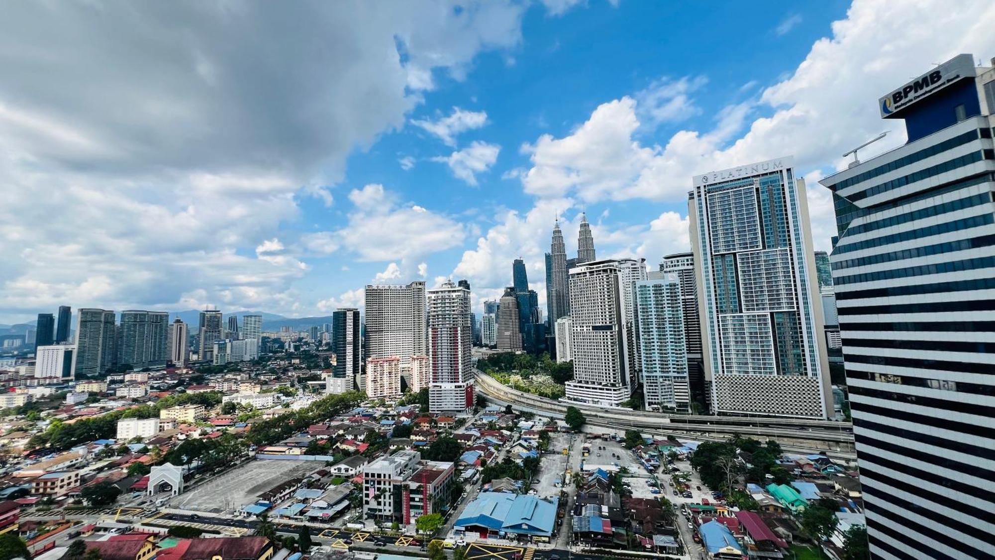 The Luxe Colony Skypool By Tasu * Kuala Lumpur